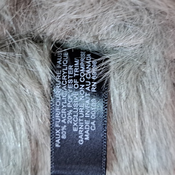 Woman's scarf - Picture 3 of 4